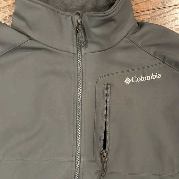 Columbia soft shell jacket - Picture 2 of 8